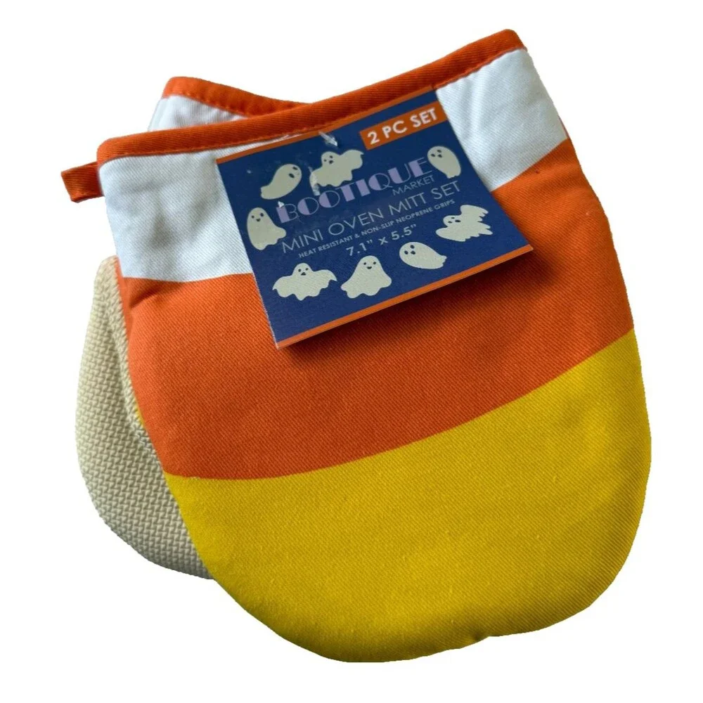 Boutique Market Candy Corn Halloween Mini Oven Mitts Silicone Grip Set Of 2